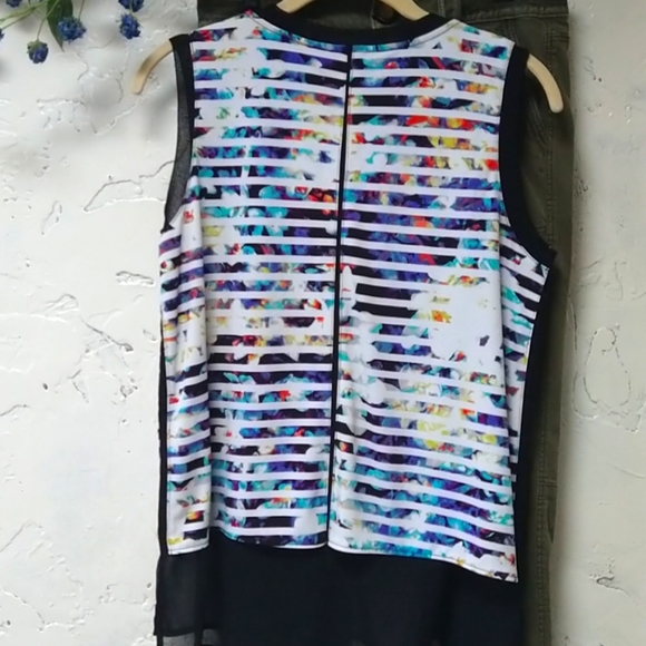 Worthington Top - Picture 5 of 6